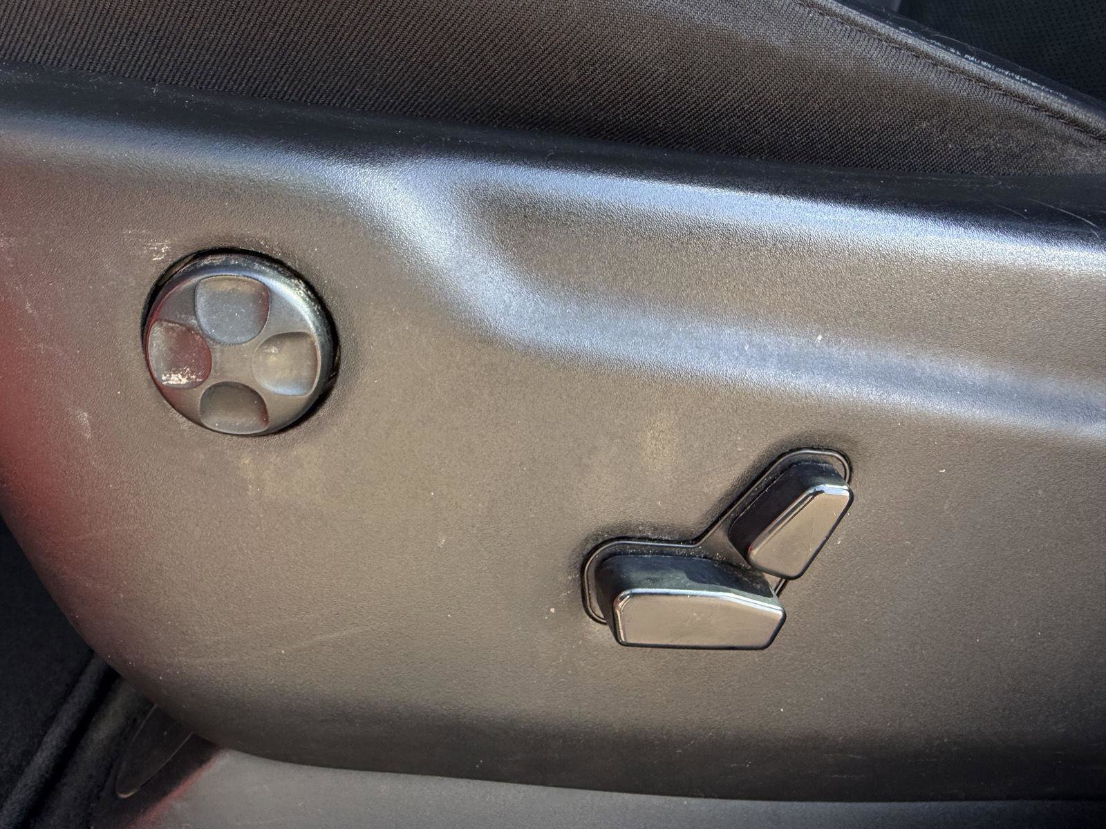 Used 2019 Dodge Durango GT AWD/4WD image 21