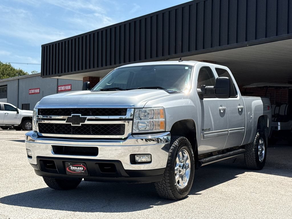 Used 2014 Chevrolet Silverado 2500 LTZ w/ LTZ Plus Package AWD/4WD image 3