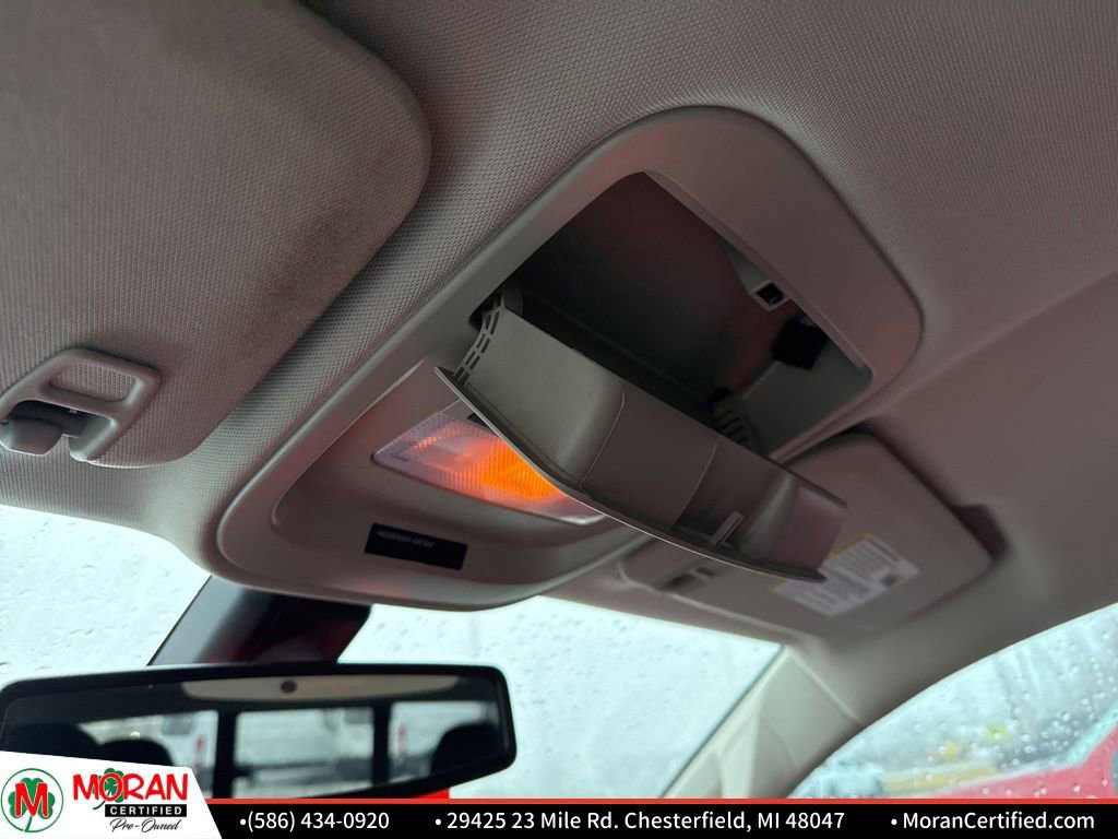 Used 2022 Chevrolet Colorado LT w/ LT Convenience Package image 17