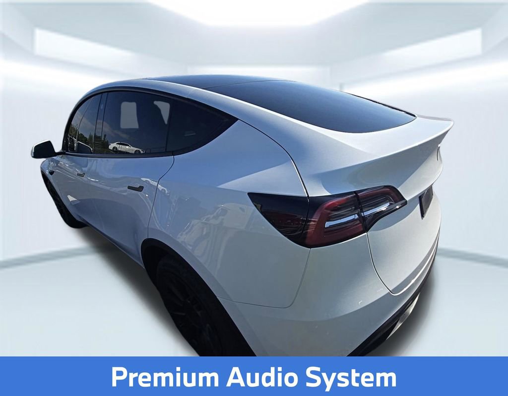 Used 2023 Tesla Model Y Long Range image 4