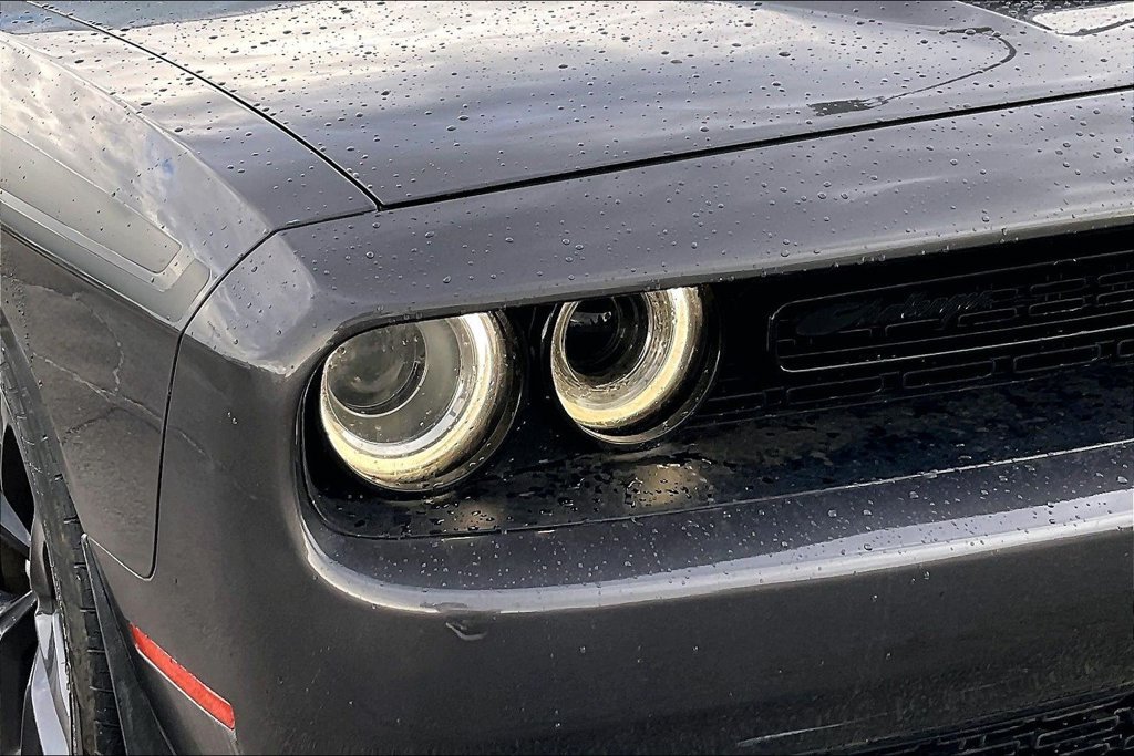 Used 2022 Dodge Challenger R/T w/ Blacktop Package RWD image 27