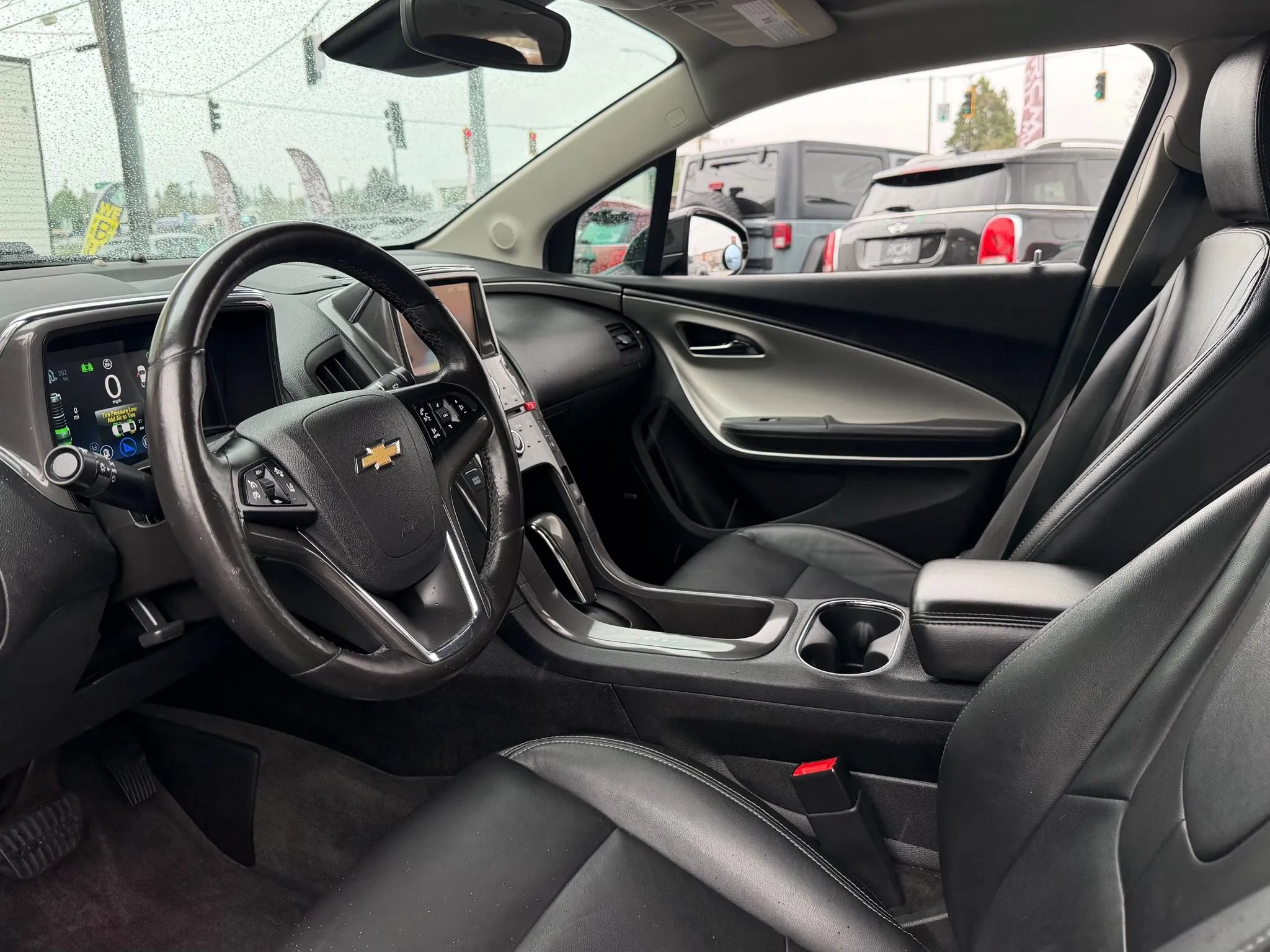 Used 2014 Chevrolet Volt Premium w/ Premium Trim Package FWD image 15