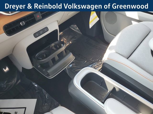 New 2025 Volkswagen ID. Buzz 1st Edition image 37