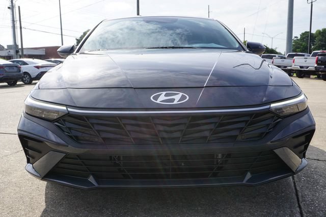 Used 2025 Hyundai Elantra SEL FWD image 10