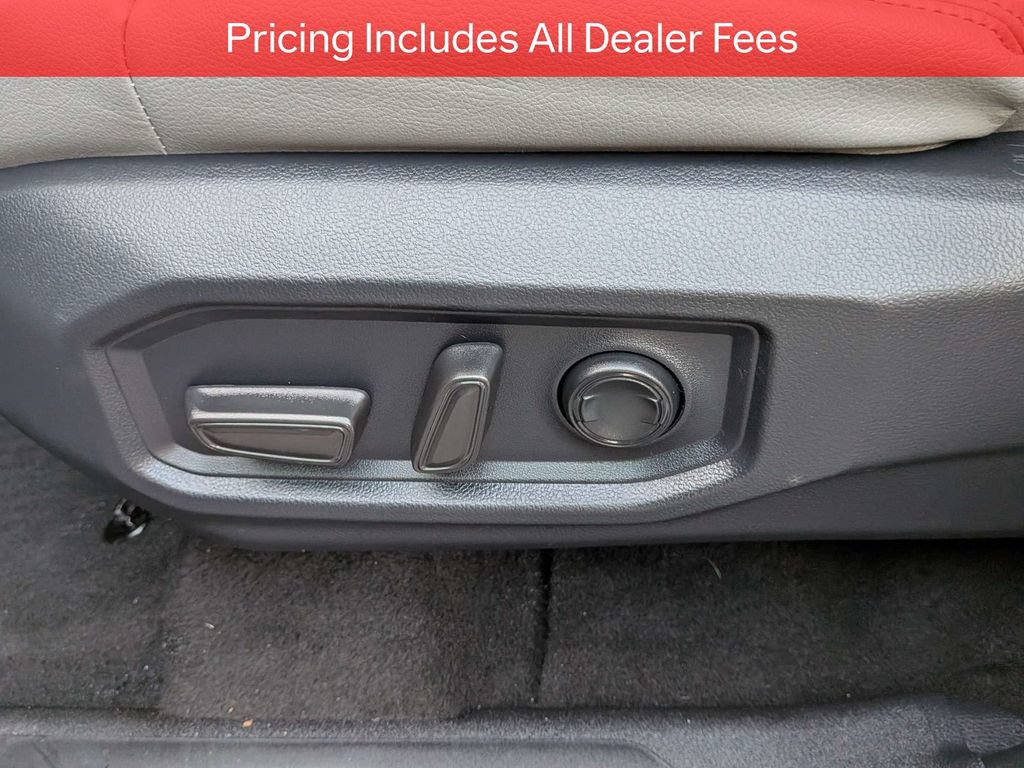 Used 2025 Toyota Tundra Limited w/ Nightshade Package AWD/4WD image 21