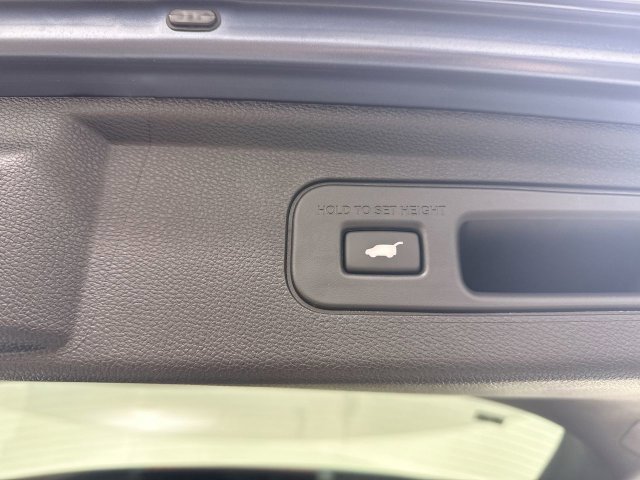 Certified 2025 Honda Odyssey Touring image 37