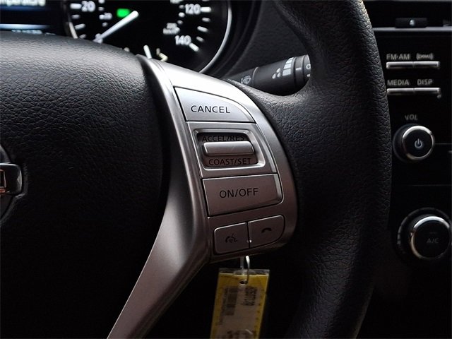 Used 2016 Nissan Rogue S image 23