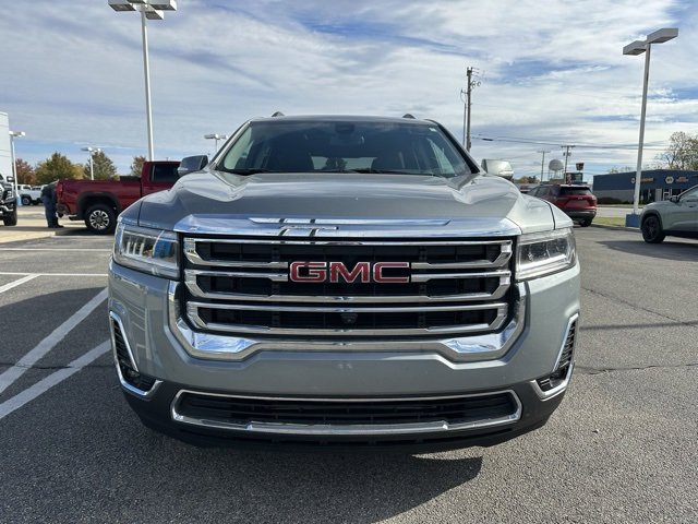 Used 2023 GMC Acadia SLT w/ Technology Package image 3