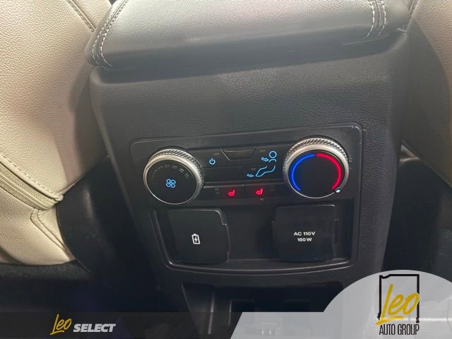 Used 2022 Ford Explorer Limited w/ Equipment Group 301A AWD/4WD image 18