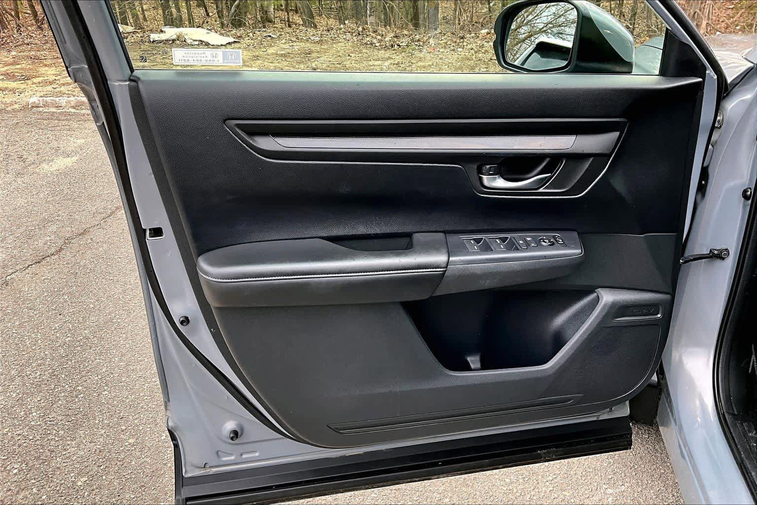 Used 2024 Honda CR-V LX image 20