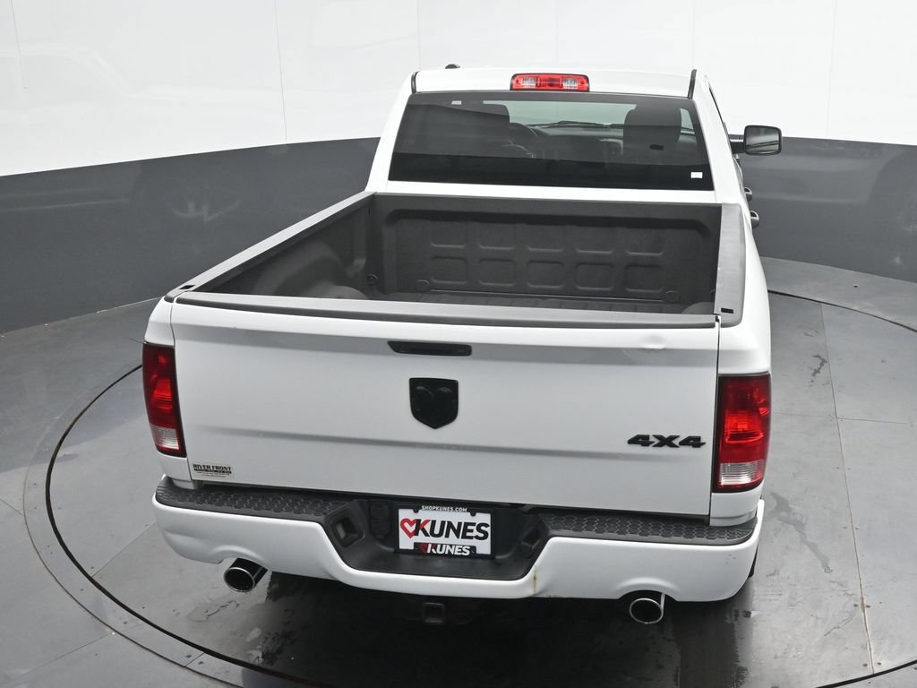 Used 2016 RAM 1500 Express AWD/4WD image 28