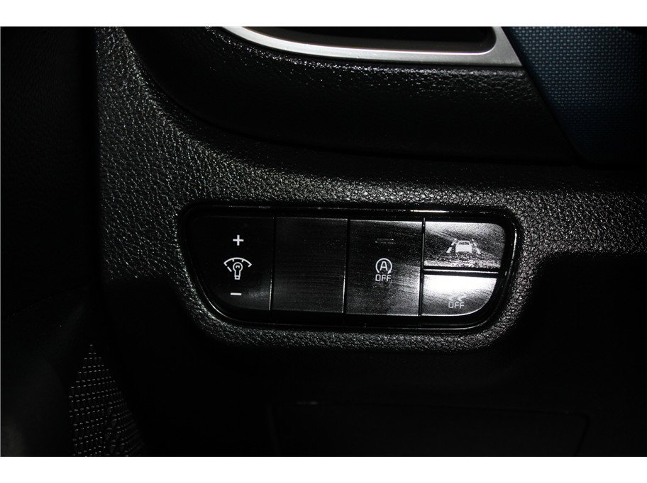 Used 2023 Kia Seltos Nightfall Edition image 33