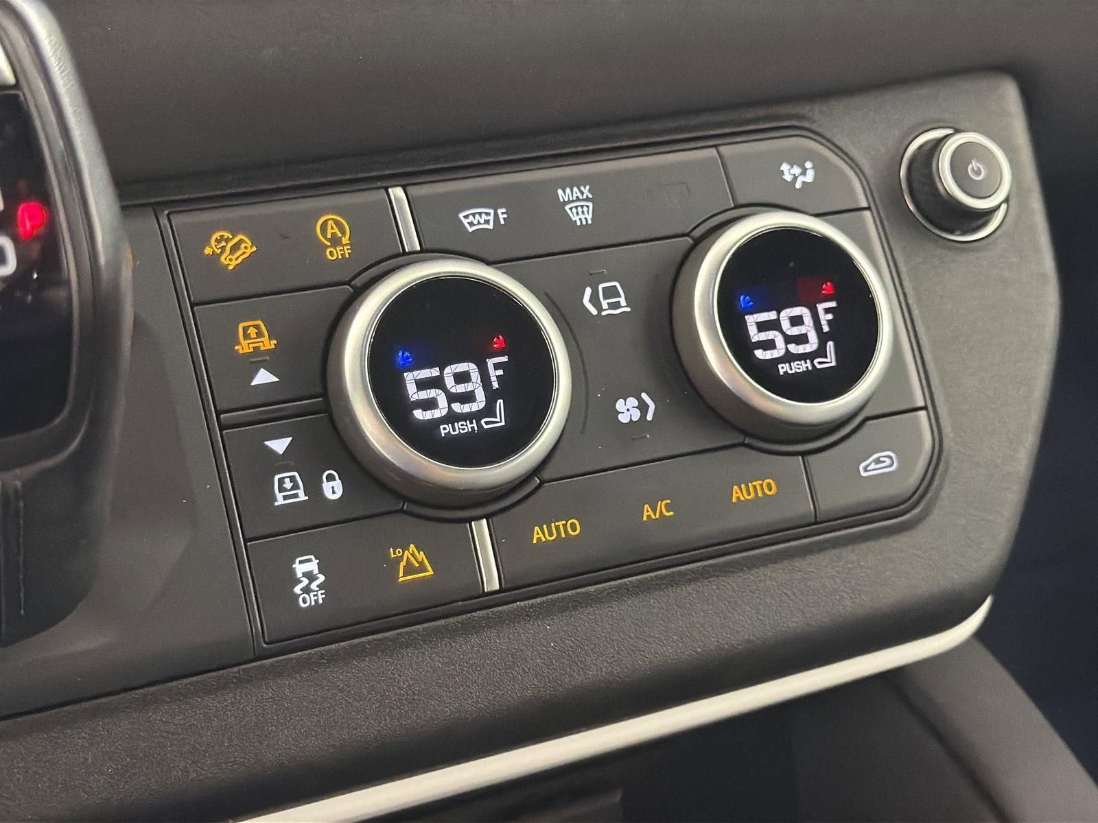 Used 2023 Land Rover Defender 110 S image 15