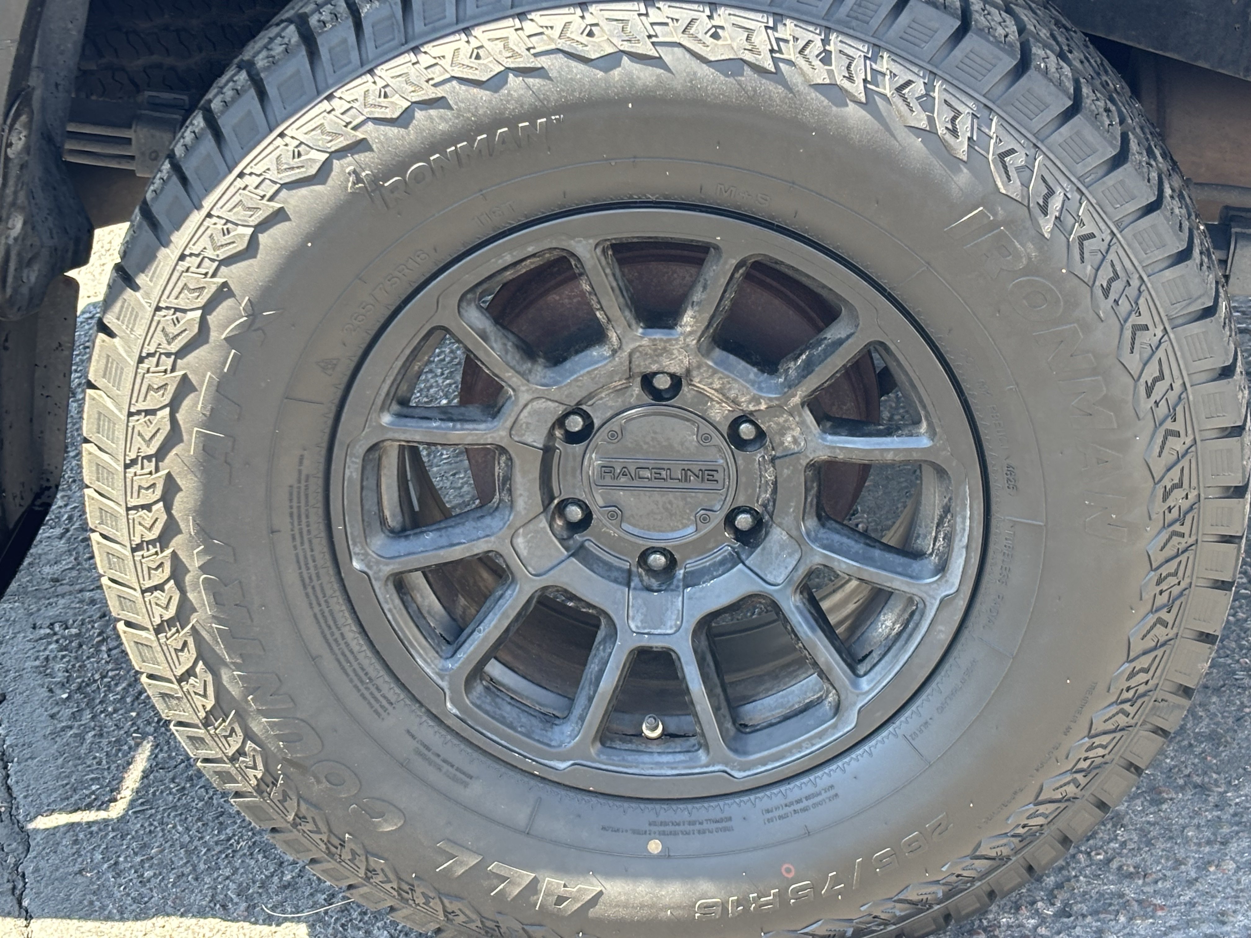 Used 2020 Toyota Tacoma TRD Off-Road AWD/4WD image 7
