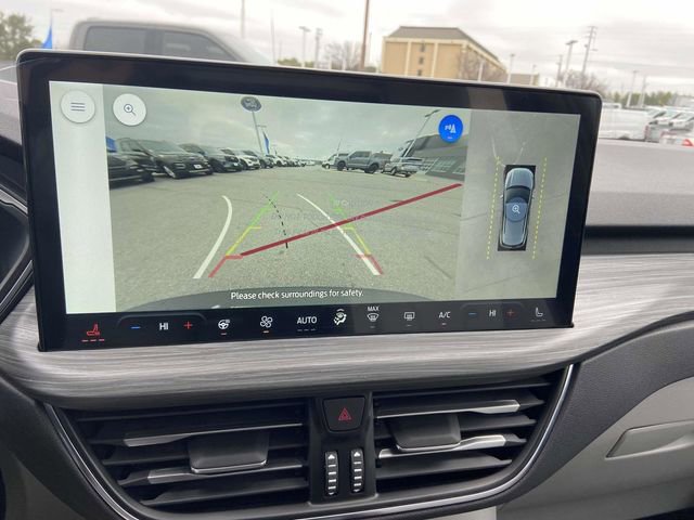 New 2025 Ford Escape SE w/ PHEV Premium Package FWD image 18