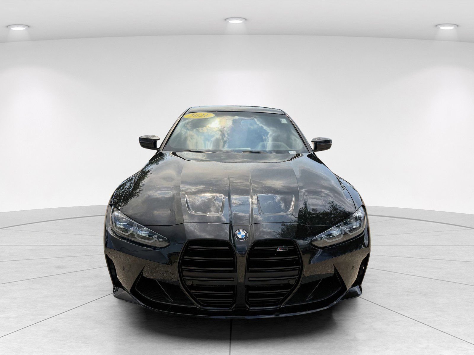 Used 2021 BMW M4 Competition w/ M Carbon Exterior Package RWD video 2