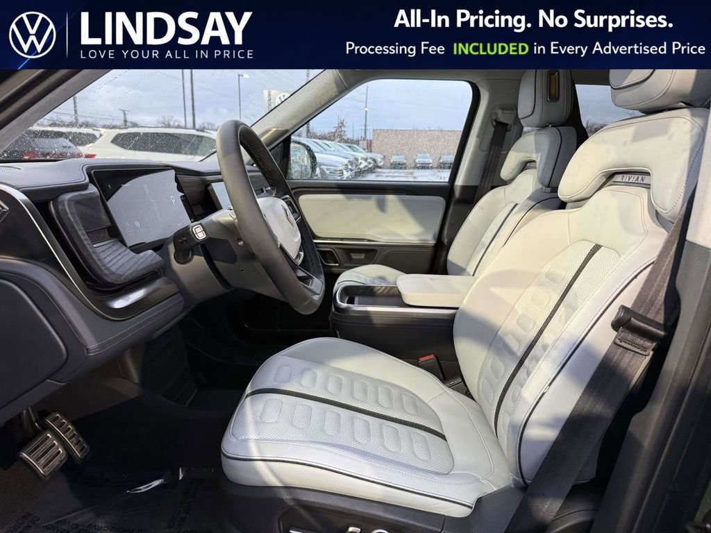 Used 2023 Rivian R1S Adventure image 10