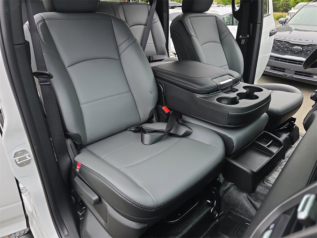 New 2026 RAM 4500 Tradesman w/ Chrome Appearance Group image 10