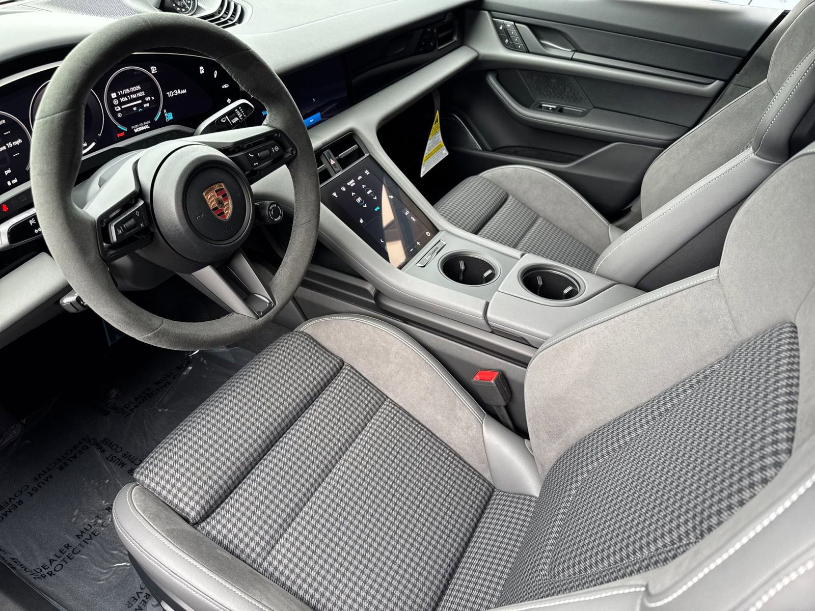 New 2026 Porsche Taycan GTS AWD/4WD image 4
