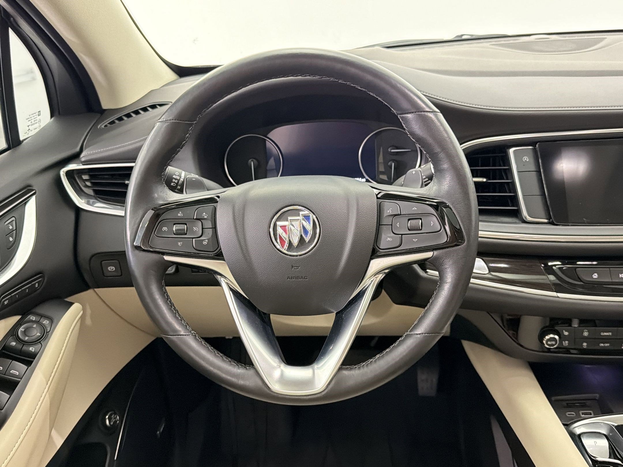 Used 2023 Buick Enclave Premium w/ Experience Buick Package FWD image 18