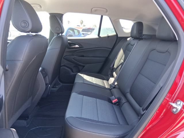 New 2026 Chevrolet Trax LT w/ Driver Confidence Package FWD image 18