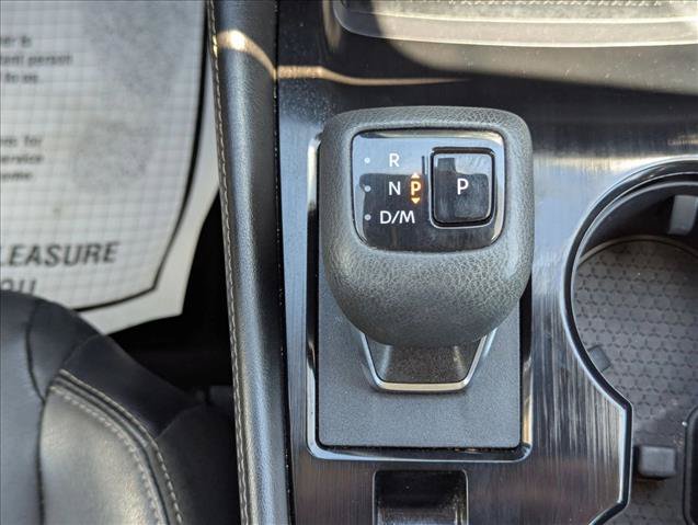 Used 2023 Nissan Rogue SL AWD/4WD image 12