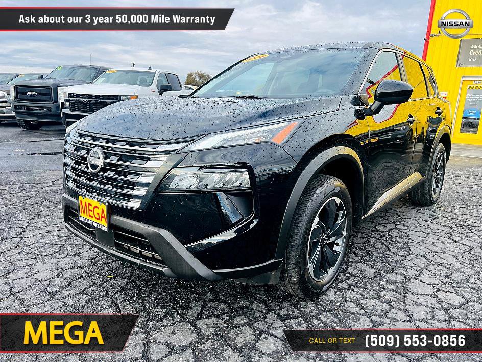 Used 2024 Nissan Rogue SV