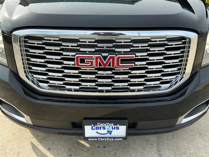 Used 2018 GMC Yukon Denali image 12