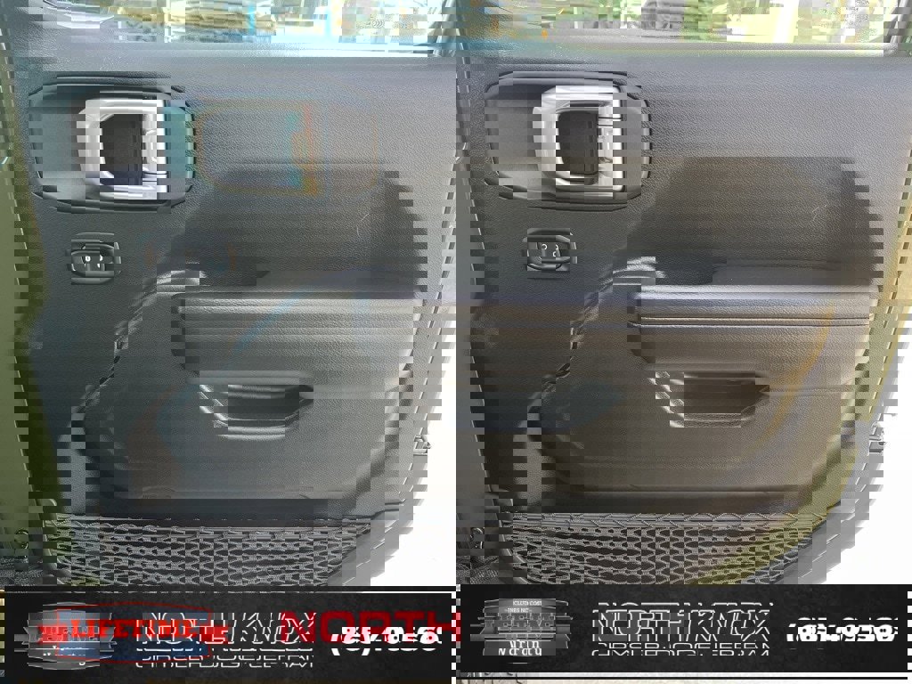 Used 2021 Jeep Wrangler Sport S image 20