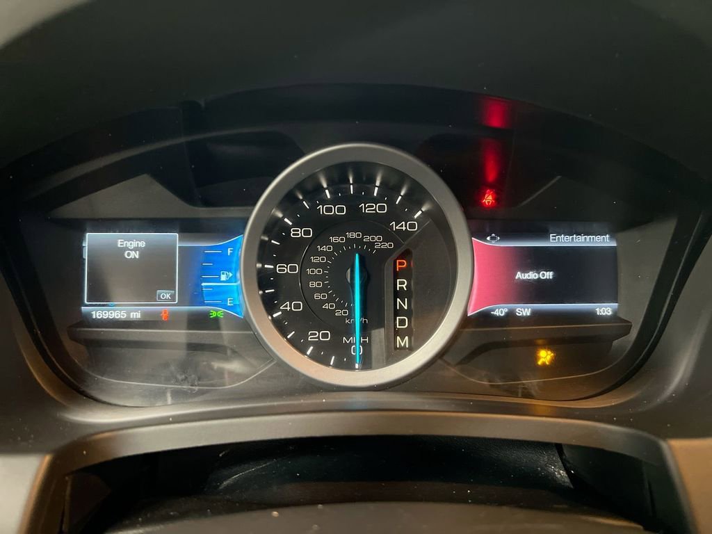 Used 2015 Ford Explorer Limited image 12