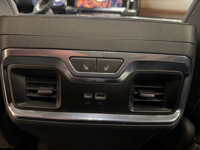 Used 2023 Chevrolet Silverado 1500 High Country w/ Technology Package image 23