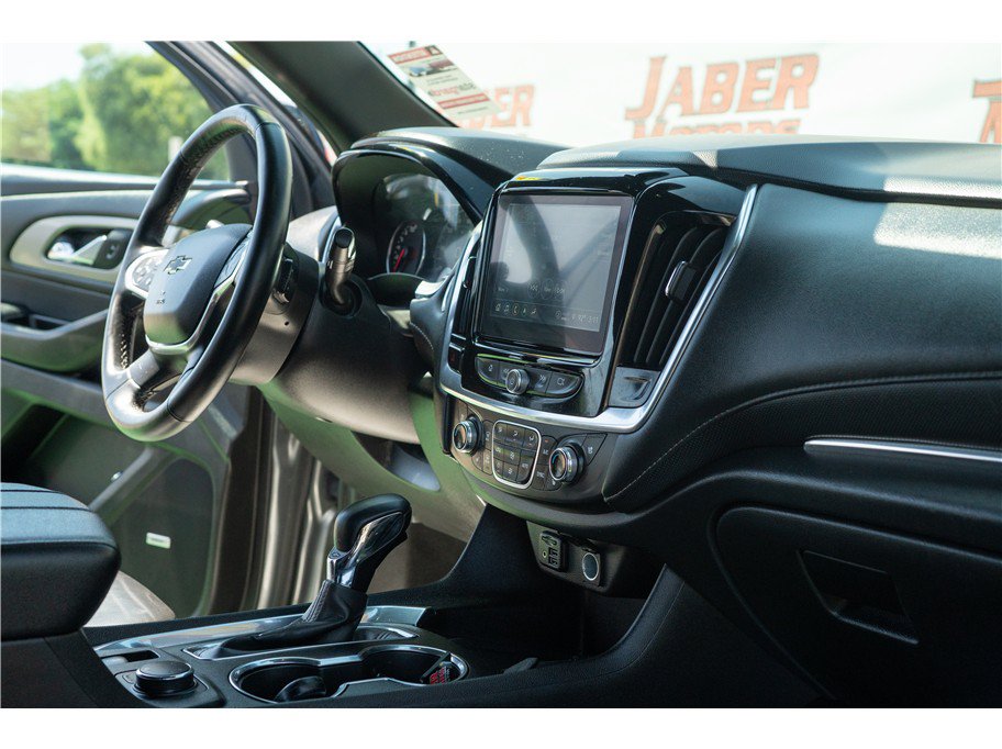 Used 2023 Chevrolet Traverse Premier w/ Redline Edition AWD/4WD image 39
