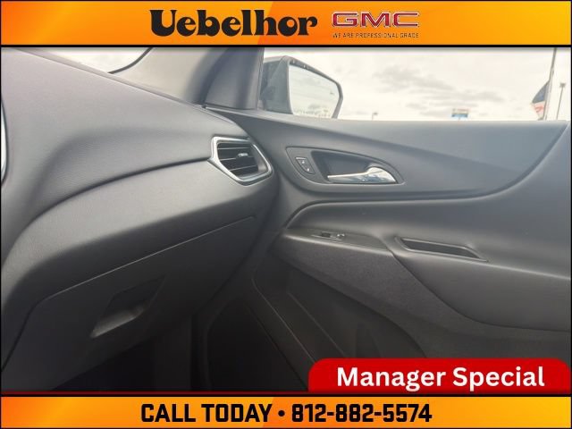 Used 2022 Chevrolet Equinox LT FWD image 32