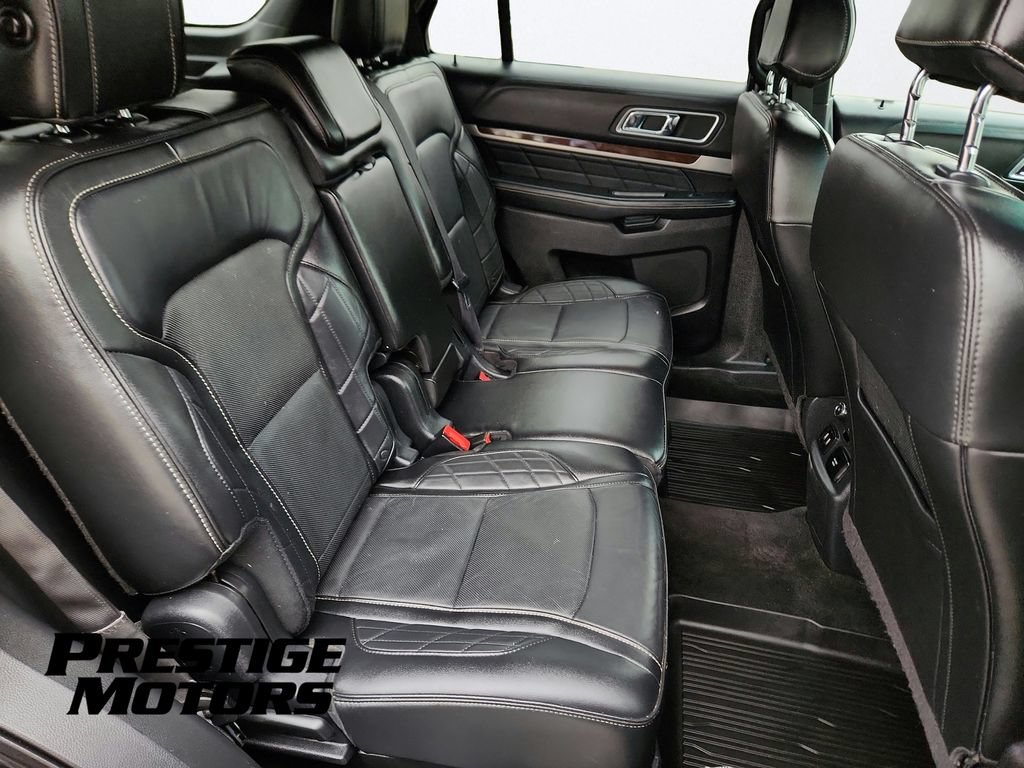 Used 2016 Ford Explorer Platinum AWD/4WD image 12