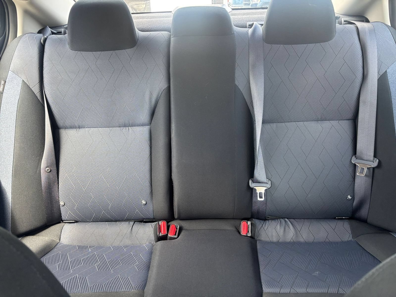 Used 2025 Nissan Versa SV FWD image 36