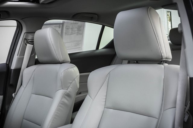 Used 2018 Acura ILX 2.4L image 10