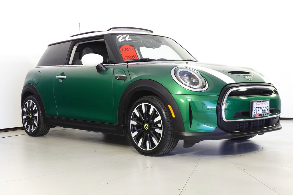 Used 2022 MINI Cooper SE image 4