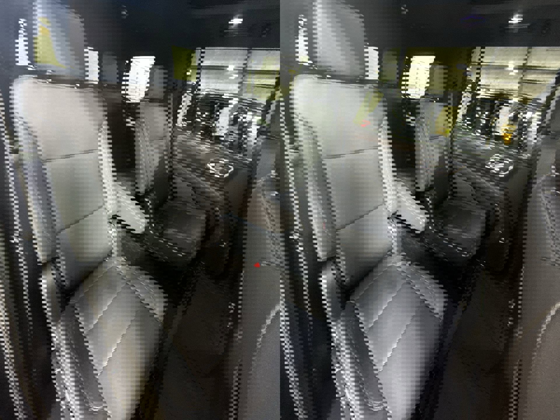 Certified 2023 Chevrolet Tahoe Z71 w/ Luxury Package image 28