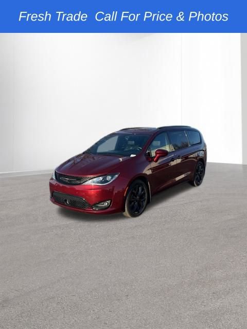 Used 2019 Chrysler Pacifica Touring-L Plus w/ Advanced Safetytec Group