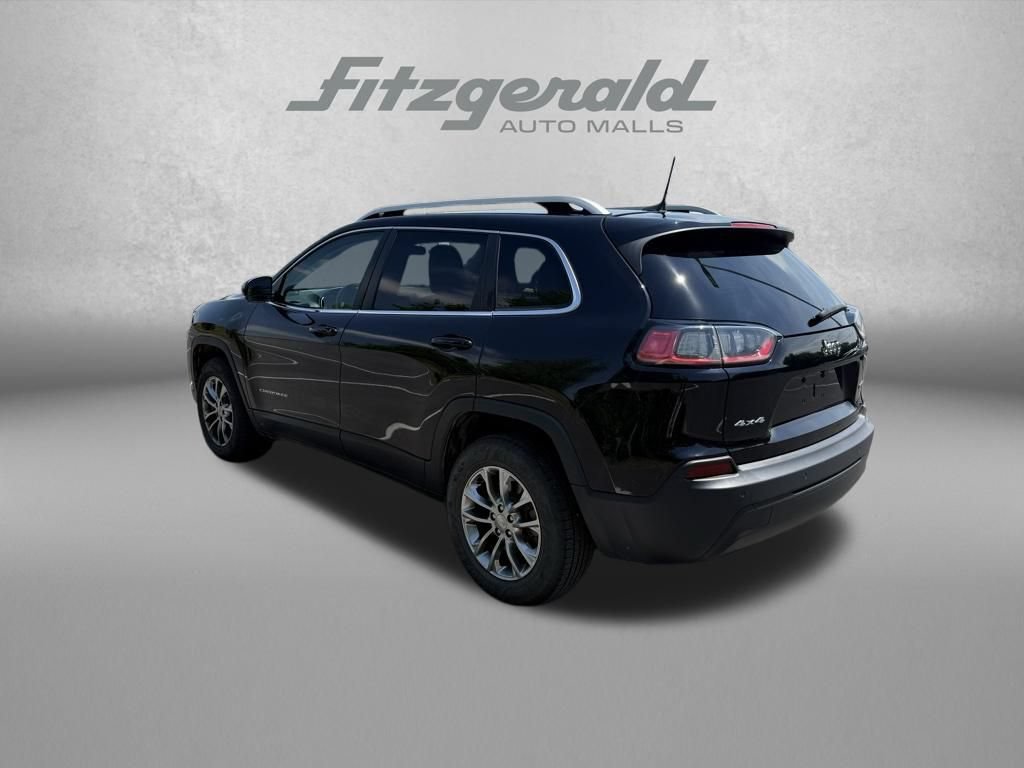 Used 2019 Jeep Cherokee Latitude Plus AWD/4WD image 5