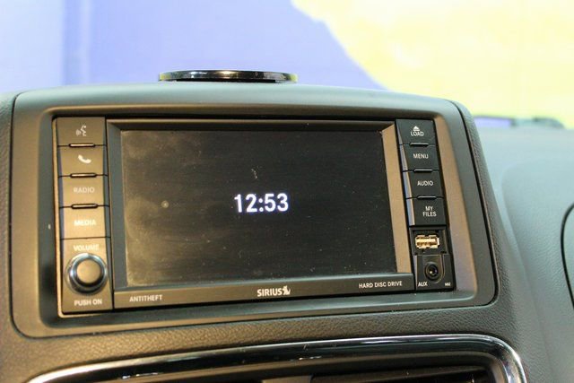 Used 2018 Dodge Grand Caravan SE w/ UConnect Hands-Free Group image 21