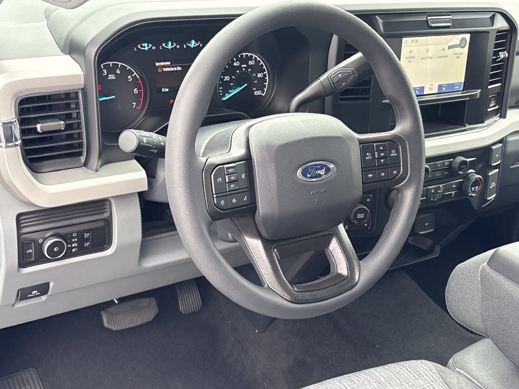 New 2026 Ford F250 XLT w/ Snow Plow Prep Package AWD/4WD image 10