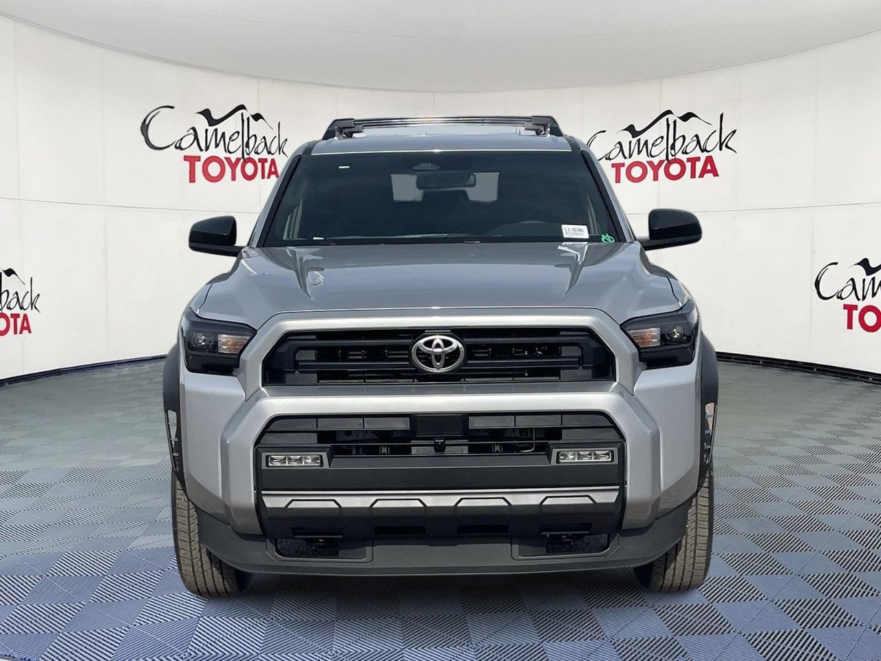 New 2026 Toyota 4Runner SR5 AWD/4WD image 3
