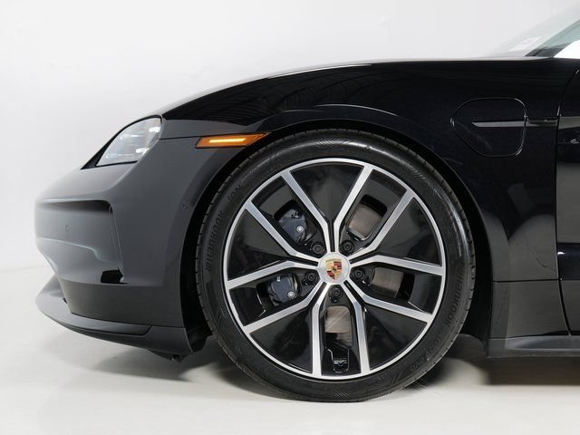 New 2026 Porsche Taycan AWD/4WD image 34