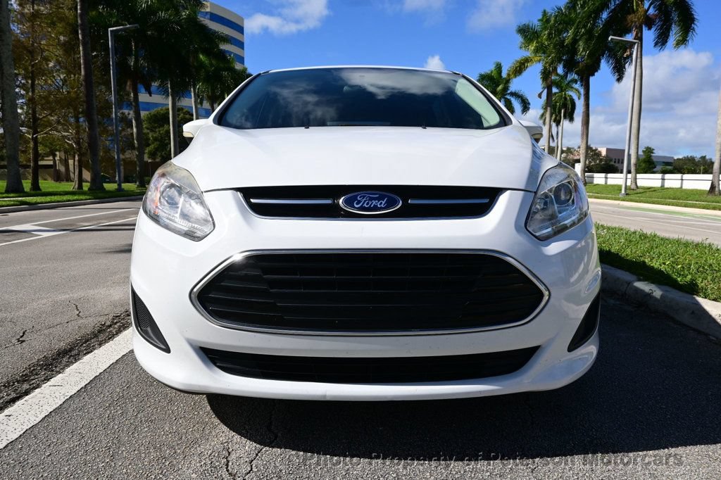Used 2017 Ford C-MAX SE w/ Equipment Group 201A FWD image 10