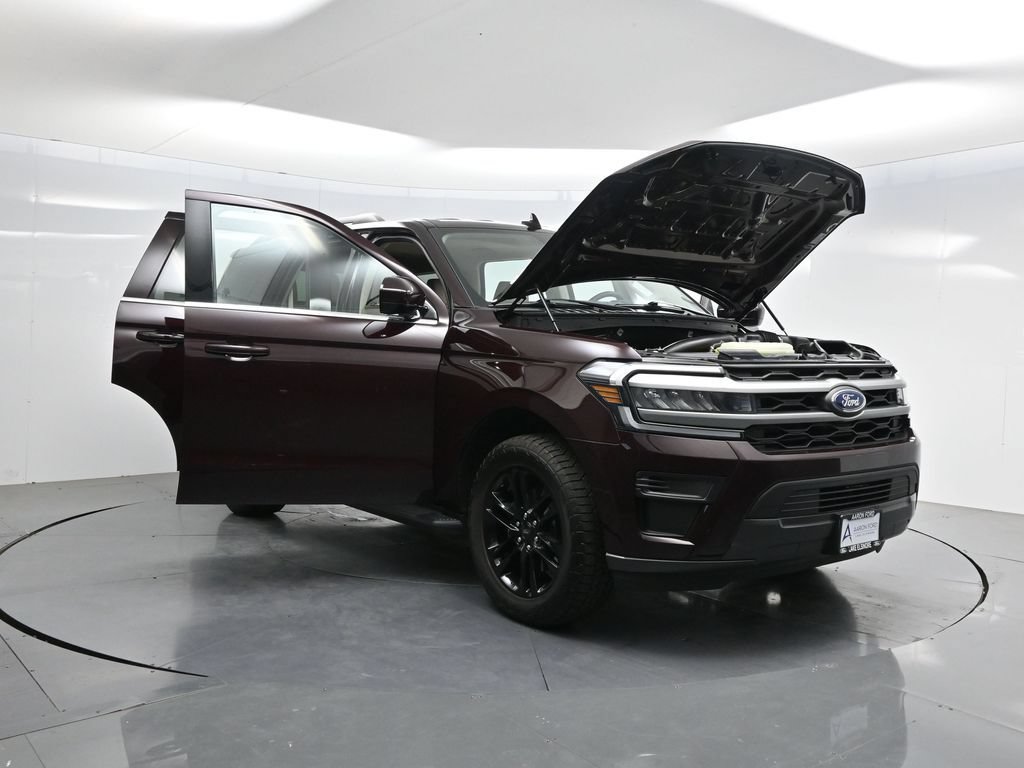Used 2024 Ford Expedition XLT RWD image 45