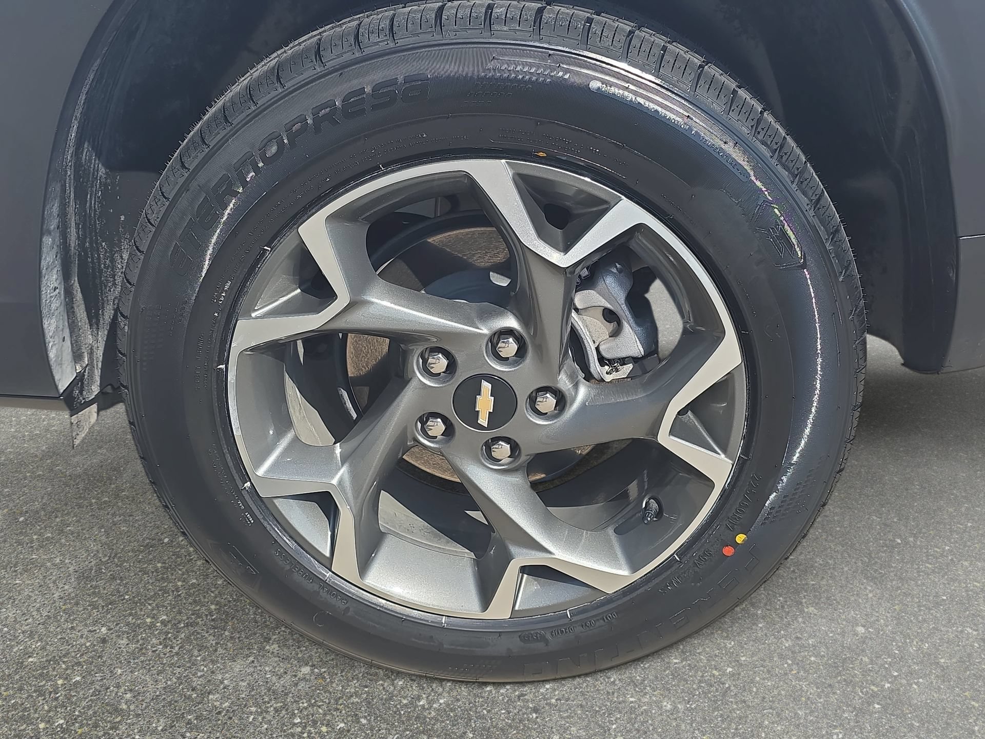 Used 2025 Chevrolet Trax LT FWD image 31