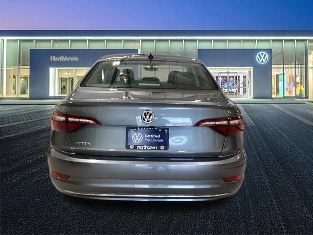 Certified 2021 Volkswagen Jetta SE FWD image 28
