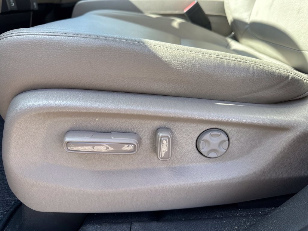 Used 2024 Honda Odyssey EX-L image 19