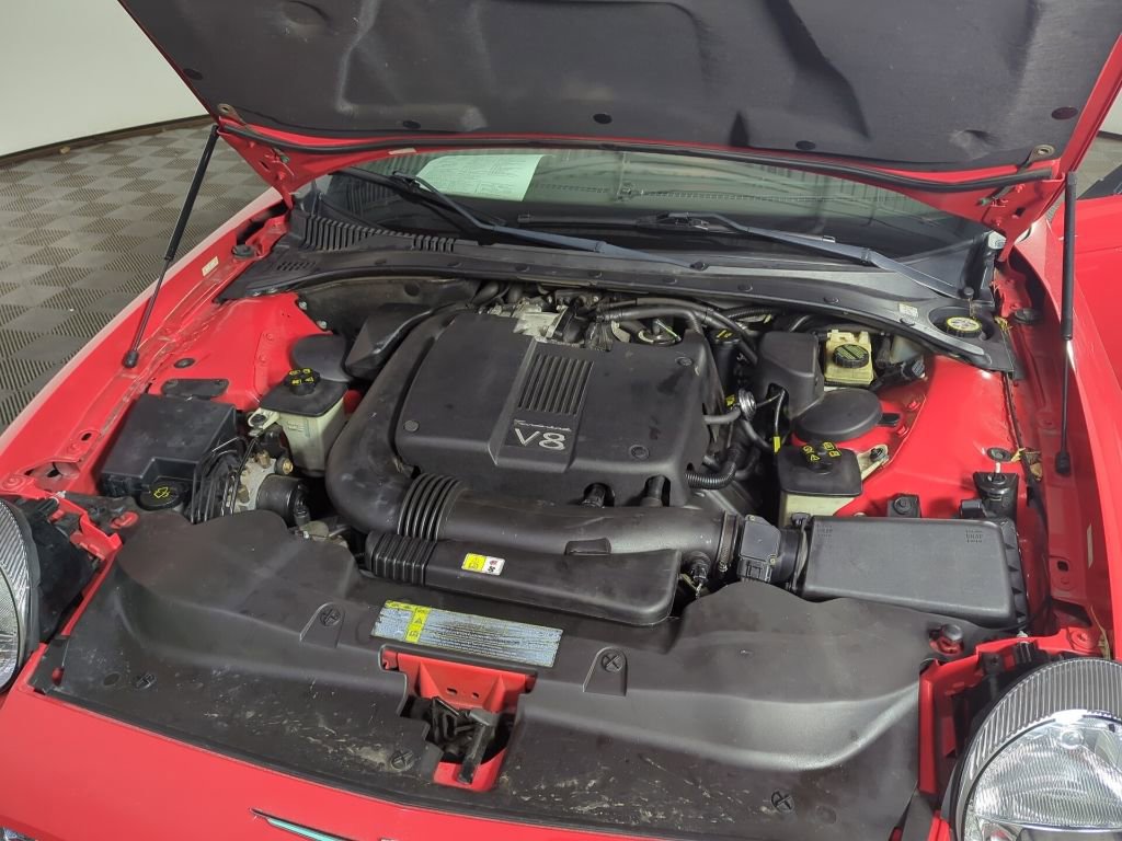 Used 2002 Ford Thunderbird Base image 5